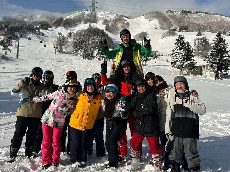 Kagura and Naeba Powder Weekend