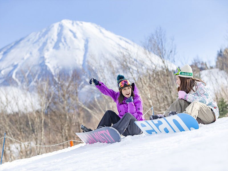 Fuji-Ten Ski & Snowboard Day Trip